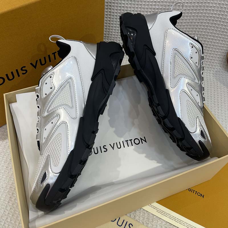 Louis Vuitton LV Runner Tactic Athletic Sneakers - Grey Sneakers, Shoes -  LOU704013