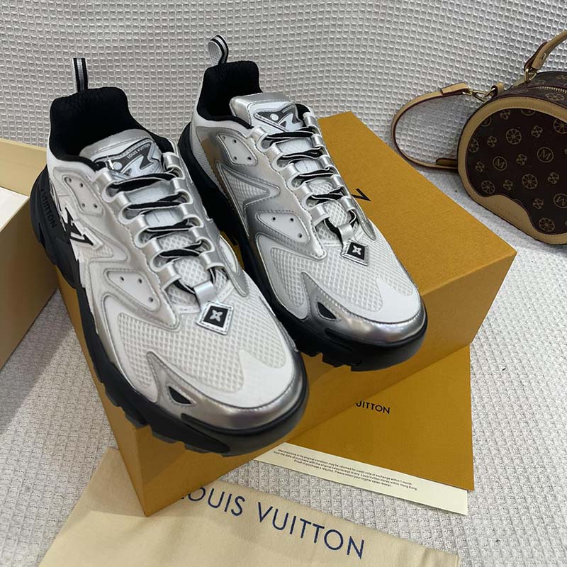 Louis Vuitton LV Runner Tactic Athletic Sneakers - Grey Sneakers, Shoes -  LOU704013