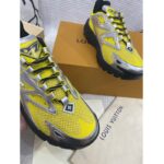 Louis Vuitton Unisex LV Runner Tatic Sneaker Yellow Mix Materials Rubber Monogram Flowers - immagine 9