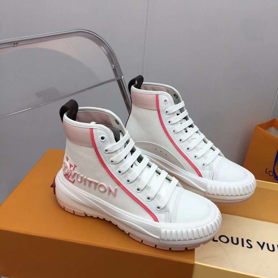 Louis Vuitton LV Squad Sneaker, Pink, 41