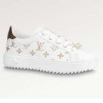 Baskets unisexes Louis Vuitton LV Time Out en cuir de veau brodé or et blanc