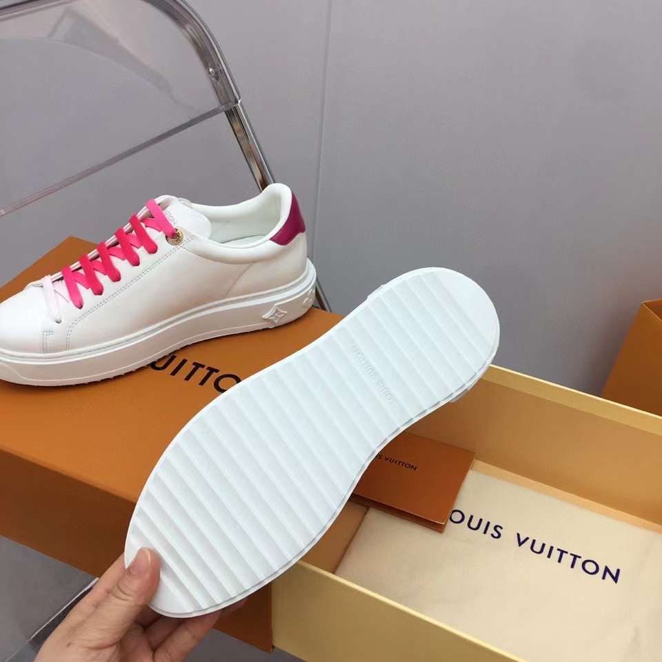 Louis Vuitton LV Time Out trainers new Fuschia Leather ref.518213