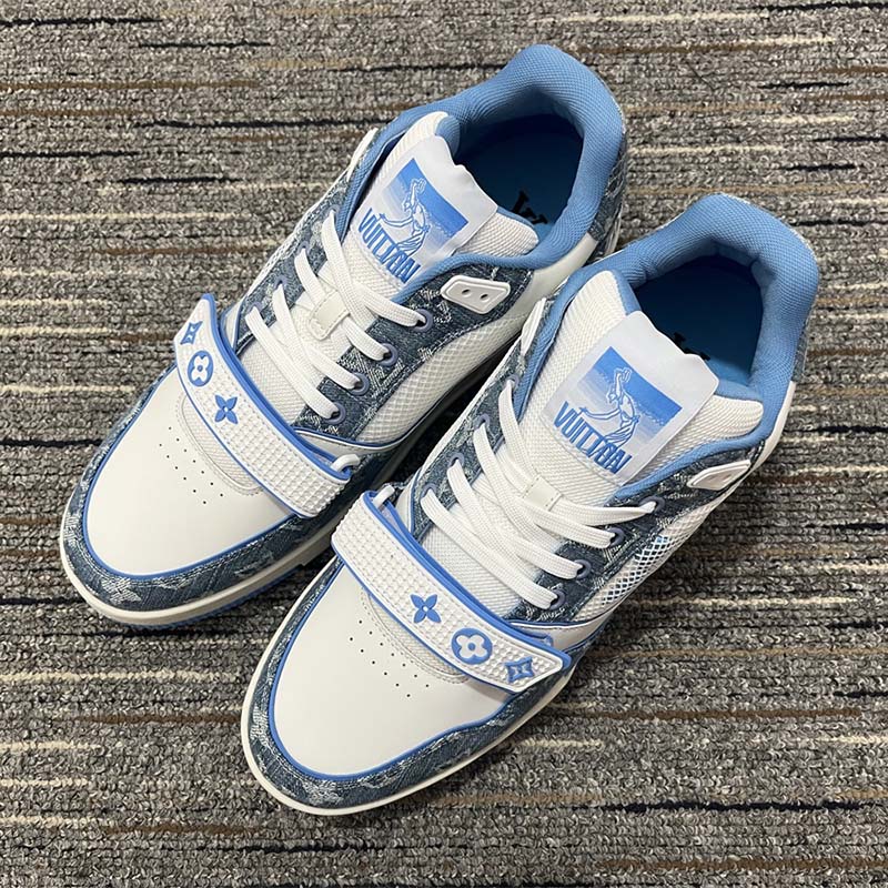 Lv trainer vegan leather low trainers Louis Vuitton Blue size 42 EU in  Vegan leather - 31840788