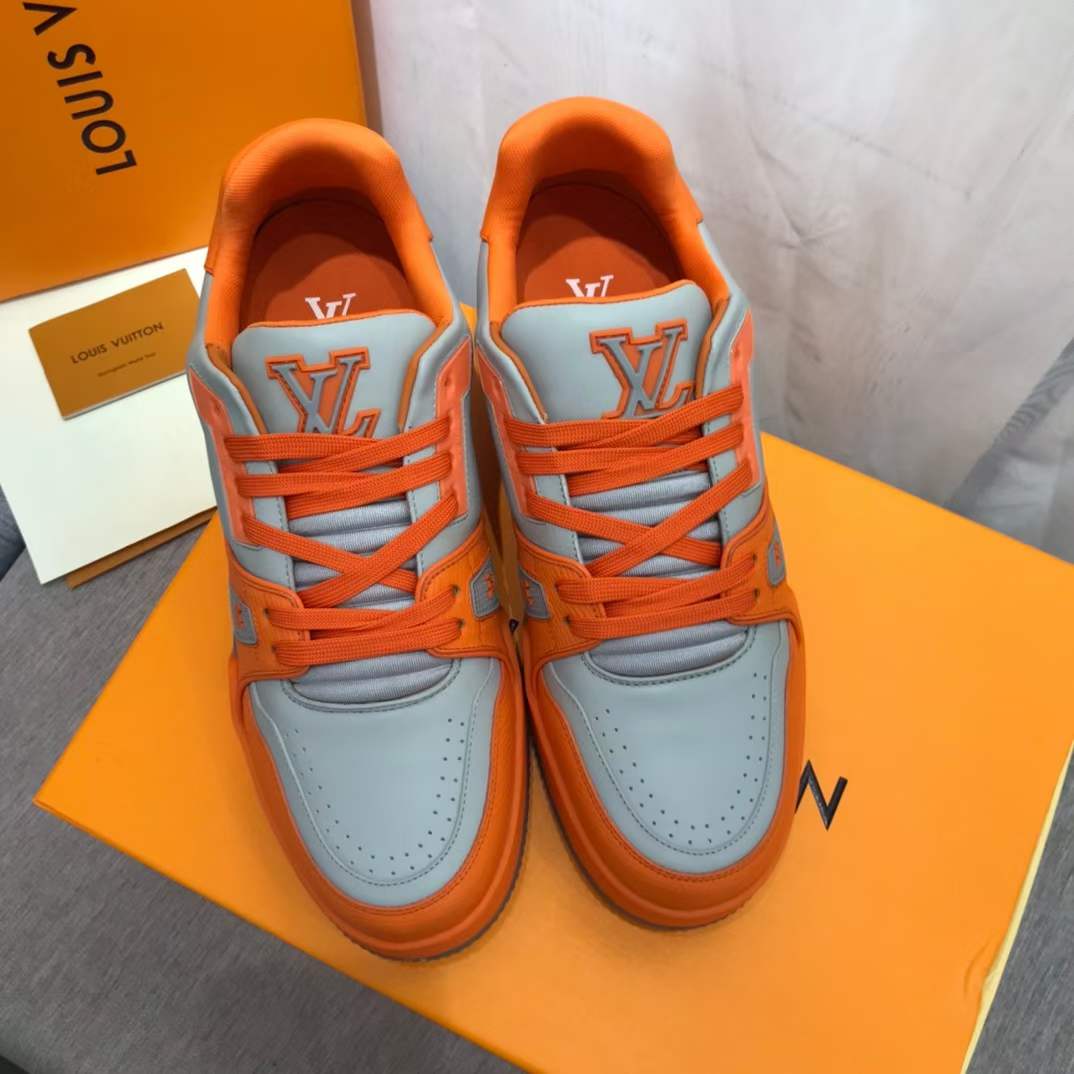 Lv trainer leather low trainers Louis Vuitton Orange size 8.5 UK in Leather  - 28229032