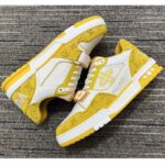 Louis Vuitton Unisex LV Trainer Sneaker Yellow Monogram Denim Rubber Outsole Monogram Flowers – Bild 6