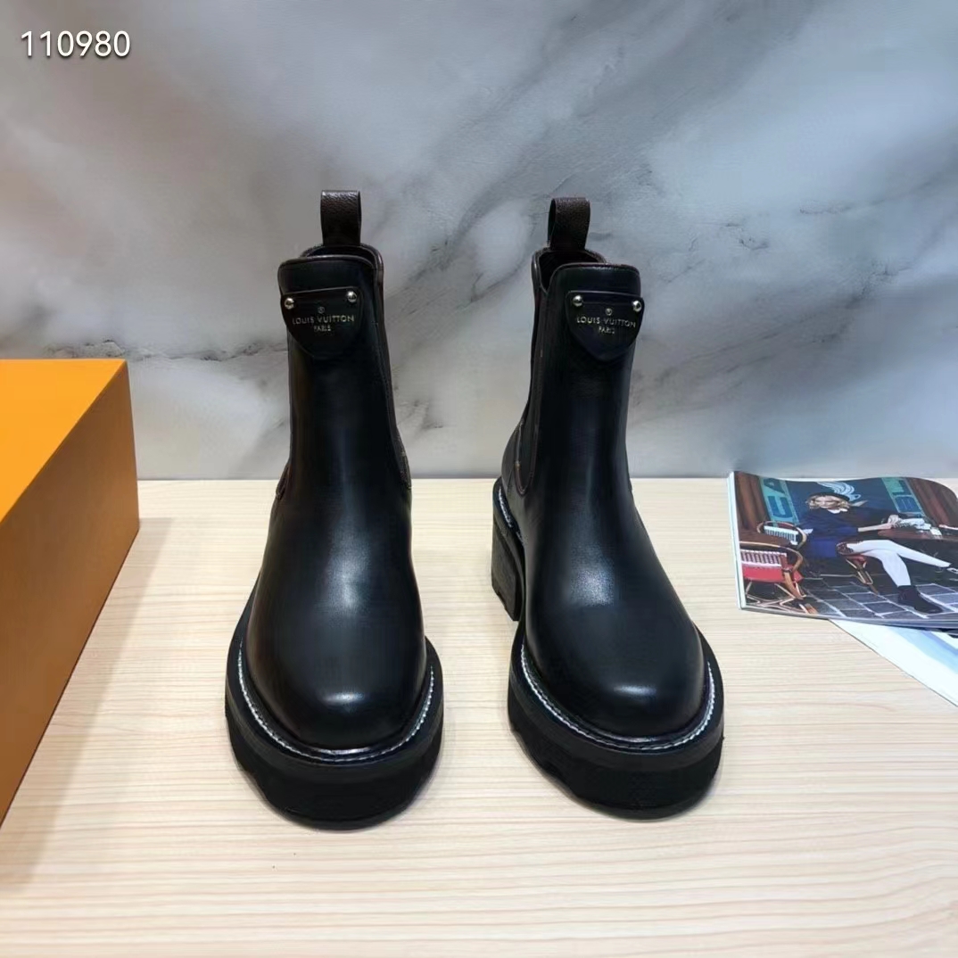 Lv beaubourg leather ankle boots Louis Vuitton Black size 38 EU in Leather  - 31742233
