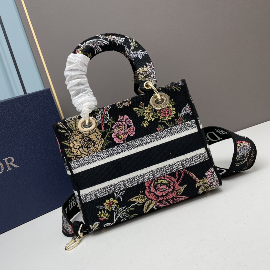 Dior Women CD Medium Lady D-Lite Bag Black Multicolor Jardin Botanique Embroidery (9)