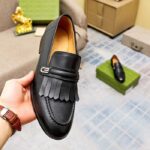 Gucci Men's GG Loafer Mirrored G Black Leather Fringe Low 3 Cm Heel - Image 7