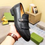 Gucci Men's GG Loafer Mirrored G Black Leather Fringe Low 3 Cm Heel - Image 8
