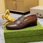 Gucci Men's GG Loafer Mirrored G Brown Leather Fringe Low 3 Cm Heel - immagine 4