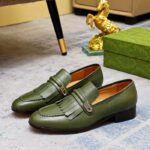 Gucci Men's GG Loafer Mirrored G Dark Green Leather Fringe Low Heel - Image 2