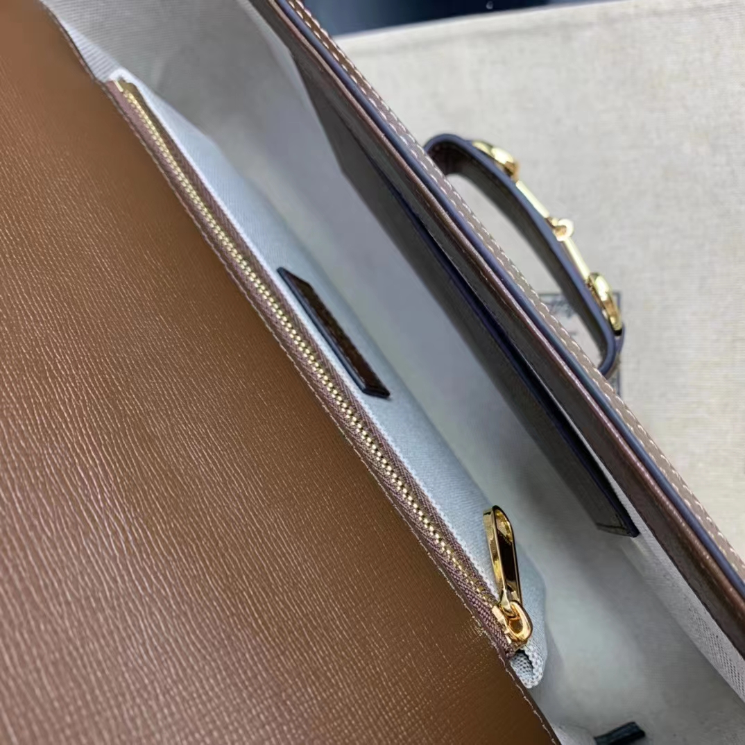 Gucci Unisex Horsebit 1955 Shoulder Bag Beige Ebony GG Supreme Canvas (10)
