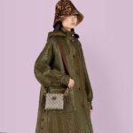 Gucci Unisex Messenger Bag Interlocking G Beige GG Supreme Canvas - Image 12