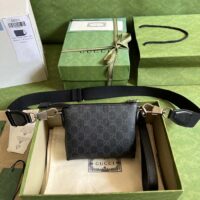 Gucci Unisex Messenger Bag Interlocking G Black GG Supreme Canvas (1)