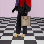 Gucci Unisex Small Tote Interlocking G Beige Ebony GG Supreme Canvas - Image 11