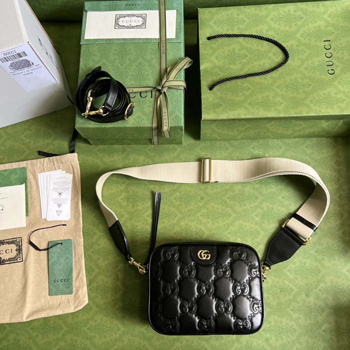 Gucci Women GG Matelassé Leather Small Bag Black Double G Zip Closure (3)
