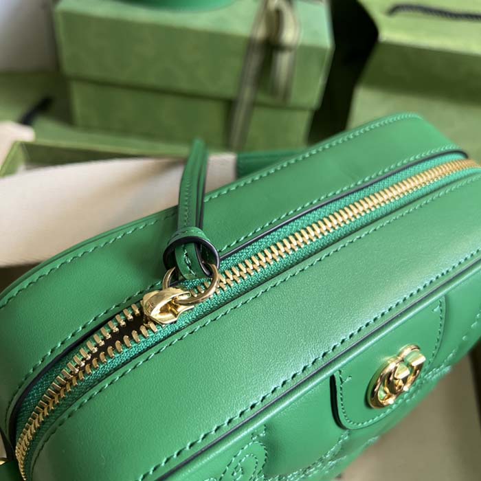 Gucci Women GG Matelassé Leather Small Bag Bright Green Double G Zip Closure (10)