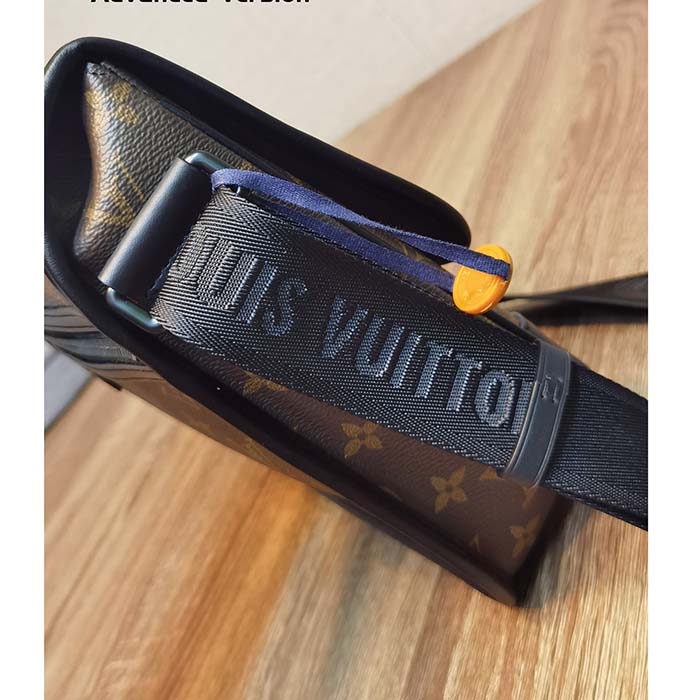 Louis Vuitton Archy Messenger GM