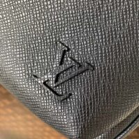 Louis Vuitton LV Unisex Avenue Sling Bag Black Taiga Cowhide Leather (1)