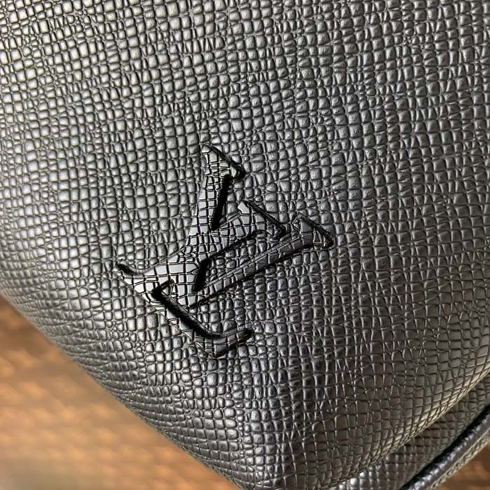 Louis Vuitton LV Unisex Avenue Sling Bag Black Taiga Cowhide Leather (8)
