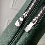 Louis Vuitton LV Unisex Avenue Sling Bag Dark Green Epicea Taiga Cowhide Leather - Imagen 8