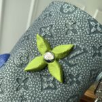 Louis Vuitton LV Unisex Chalk Pouch Granite Taurillon Monogram Embossed Cowhide Leather - Bild 7