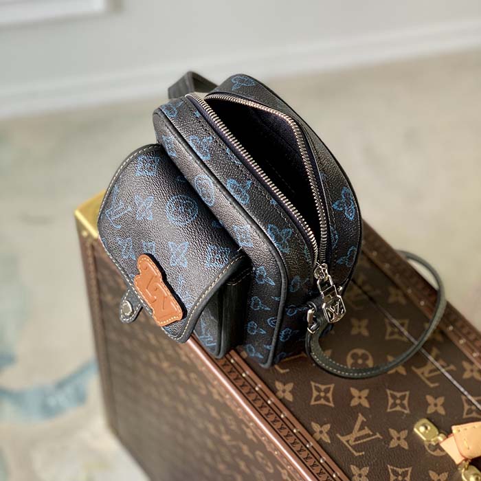 LV Christopher Wearable Wallet –