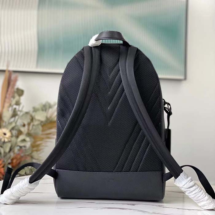 louis vuitton take off backpack