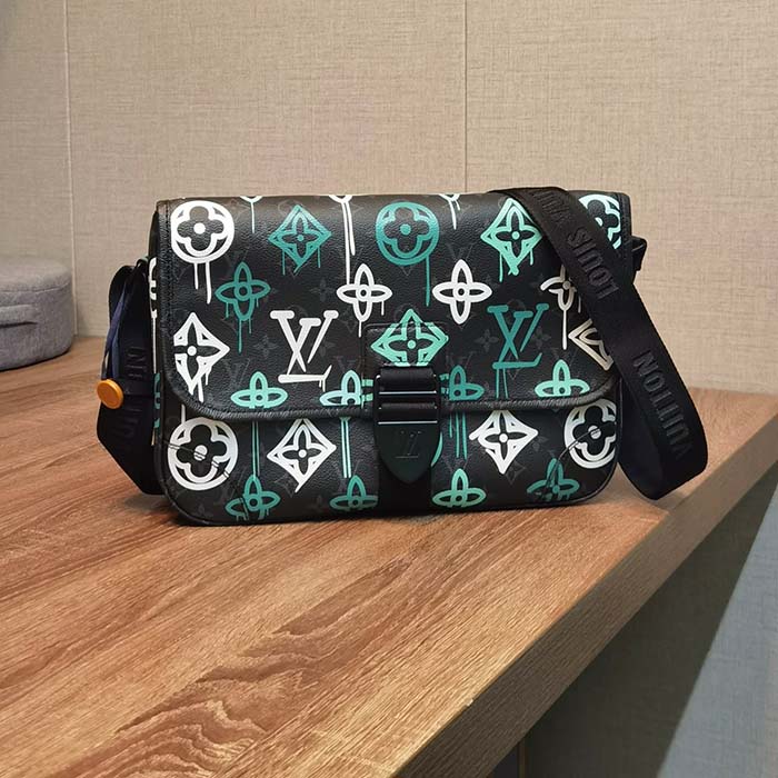 lv graffiti green