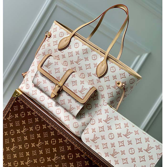 Louis Vuitton Women's Tote Bag Monogram Cabas Beige/Pink/White Cotton For  Sale at 1stDibs