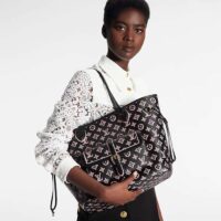 Louis Vuitton LV Women Neverfull MM Tote Bag Black Monogram Coated Canvas (1)