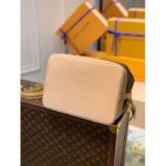 Louis Vuitton LV Women Noé Bucket Bag Brown Monogram Coated Canvas Cowhide Leather - Image 5