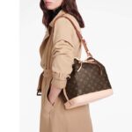 Louis Vuitton LV Women Petit Noé Bucket Bag Monogram Coated Canvas Cowhide Leather - Image 11
