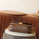 Louis Vuitton LV Women Pochette Métis Bag Brown Monogram Reverse Coated Canvas - Imagen 6