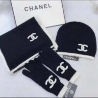 Chanel Unisex CC A Set of Ahead Beanie Gloves Scarf White Black One Size (5)