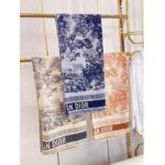 Dior CD Women Toile De Jouy Sauvage Square 90 Scarf Ivory Navy Blue Silk Twill - immagine 3