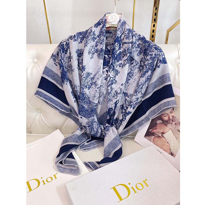 Dior CD Women Toile De Jouy Sauvage Square 90 Scarf Ivory Navy Blue Silk Twill (8)
