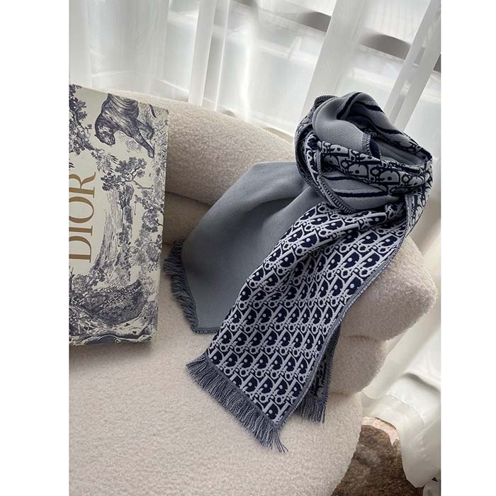 Louis Vuitton LV Unisex Simply LV Scarf Black Fringed Finish Contrasting  Monogram Motif - LULUX