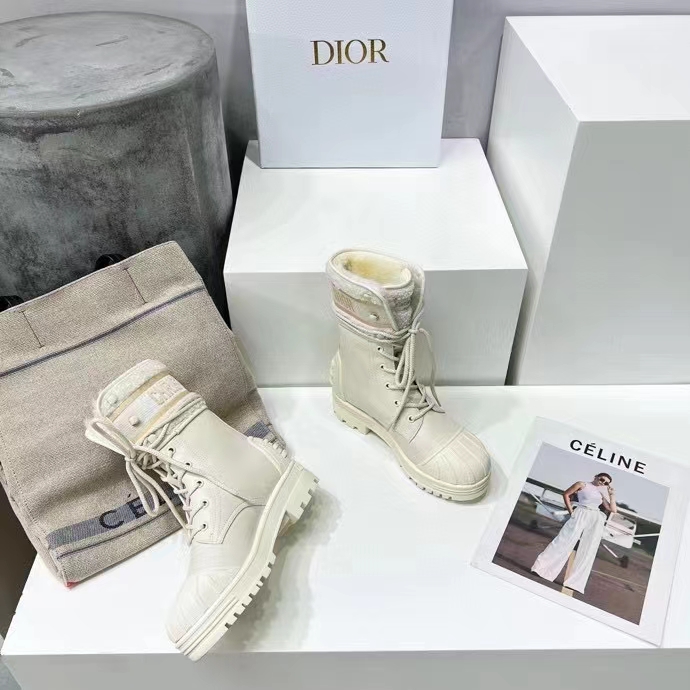 Dior Women CD D-Major Ankle Boot White Calfskin Lambskin Wool (8)