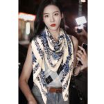 Dior Women CD Dior Jardin D'Hiver 90 Square Scarf Ivory Blue Silk Twill - Imagen 9