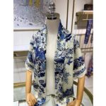 Dior Women CD Dior Jardin D'Hiver 90 Square Scarf Ivory Blue Silk Twill - Imagen 7