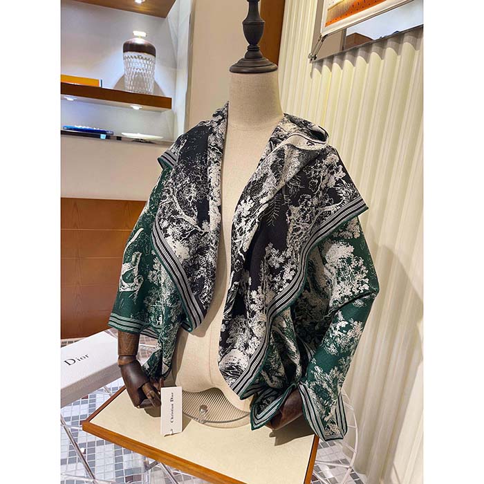 Toile de Jouy Sauvage 90 Square Scarf Ivory and Navy Blue