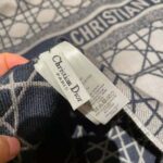 Dior Unisex Cannage Scarf Navy Blue and Gray Cashmere and Virgin Wool - immagine 7