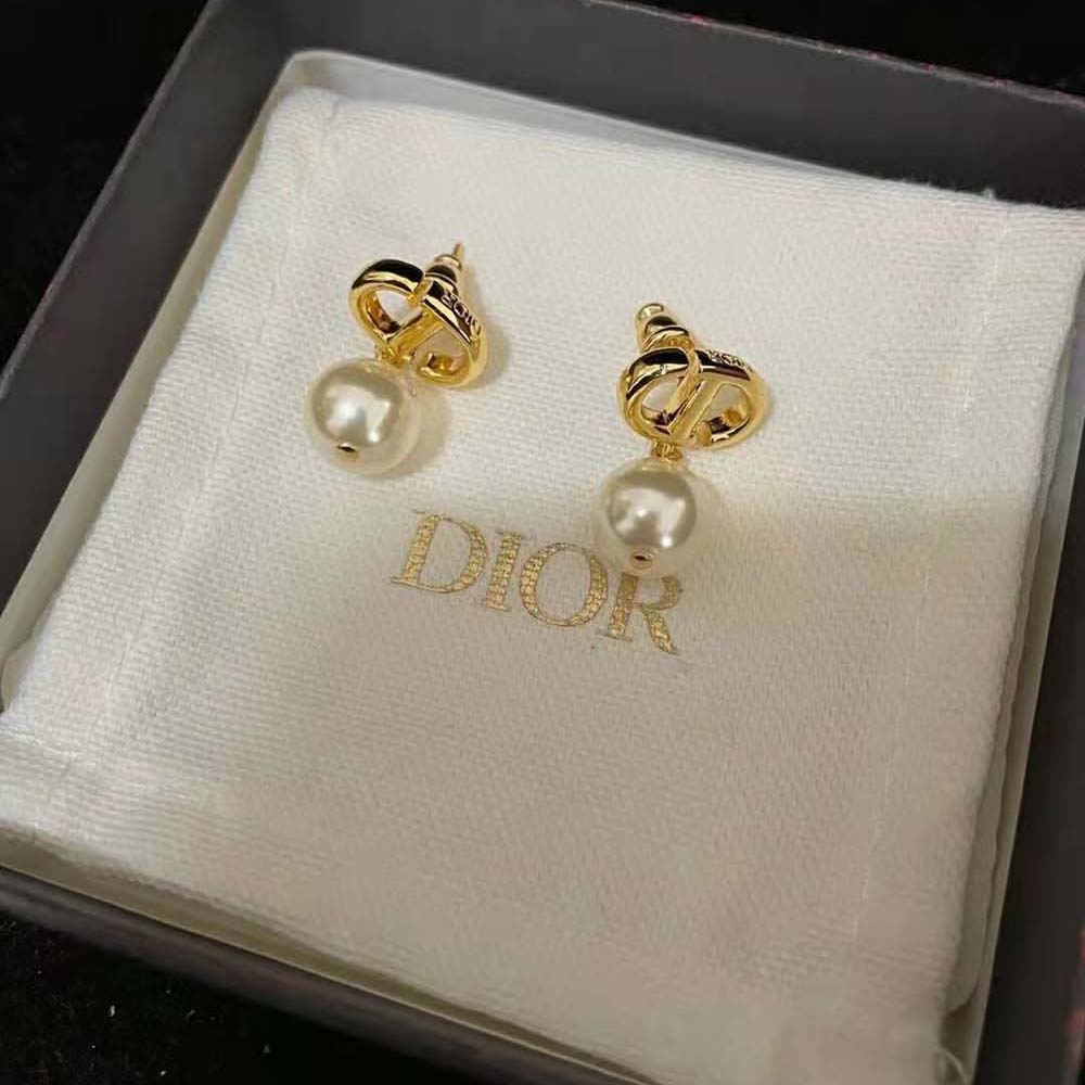 Dior Women Petit CD Earrings Gold-Finish Metal and White Resin Pearls (2)