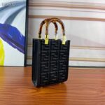 Fendi Women FF Mini Sunshine Shopper Black Leather Mini Bag - Imagen 3