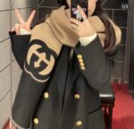 Gucci Unisex GG Wool Interlocking G Scarf Pink Black Wool Fringe Trim - Image 9