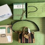 Gucci Unsiex GG Bauletto Small Top Handle Bag Black Original GG Canvas - immagine 5