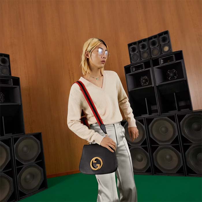 Gucci Women GG Blondie Medium Bag Black Leather Round Interlocking G (5)