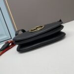 Gucci Women GG Blondie Medium Bag Black Leather Round Interlocking G - Bild 4