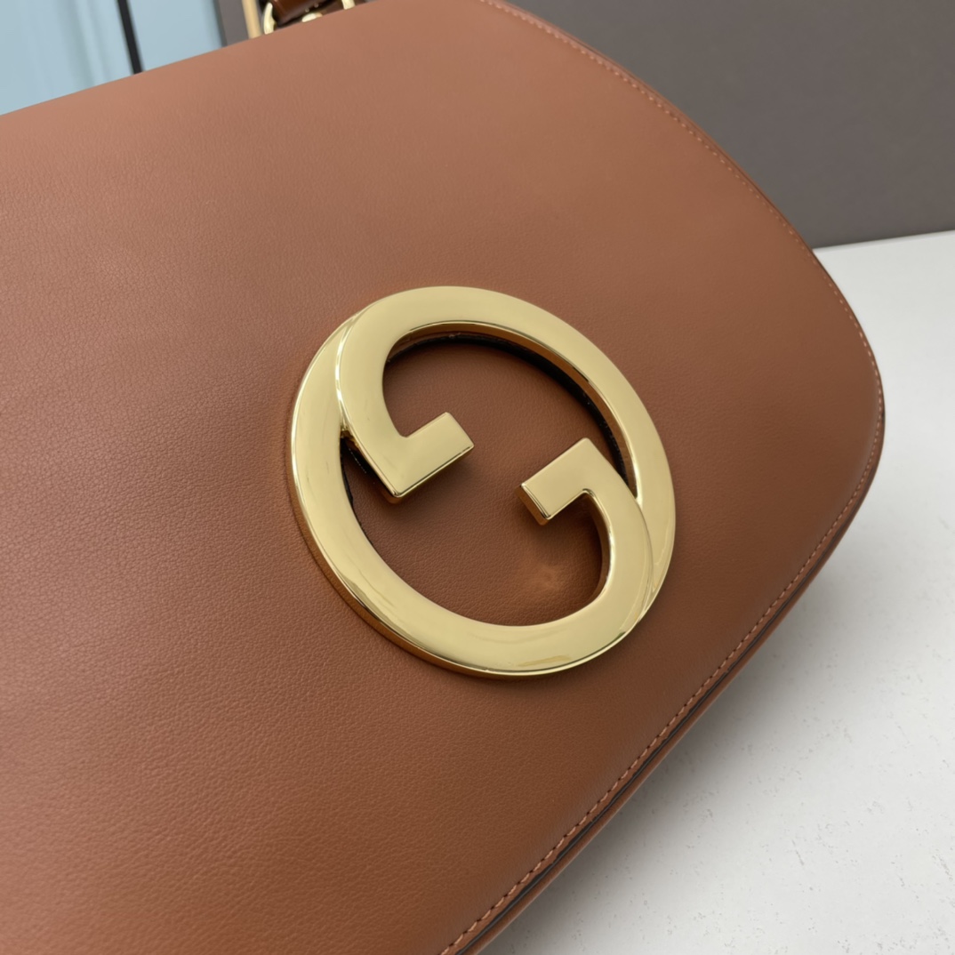 Gucci Women GG Blondie Medium Bag Brown Leather Round Interlocking G (6)